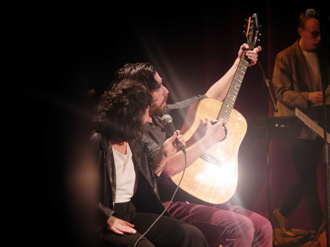 Image galerie Celui qui chante