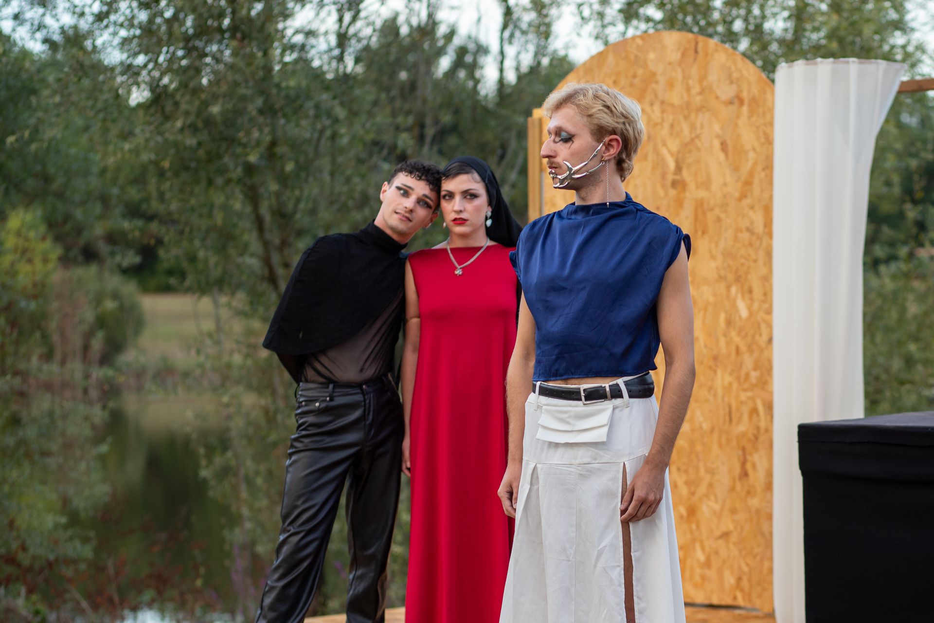 Image galerie L'Anarchiste couronné