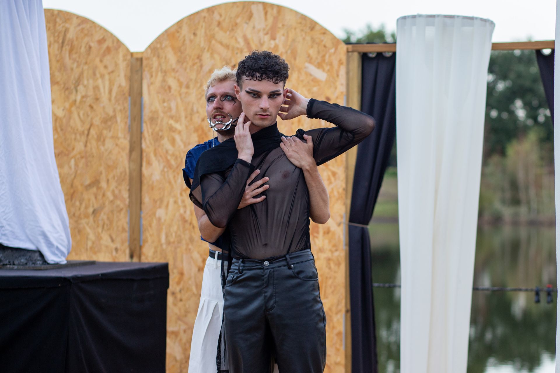 Image galerie L'Anarchiste couronné